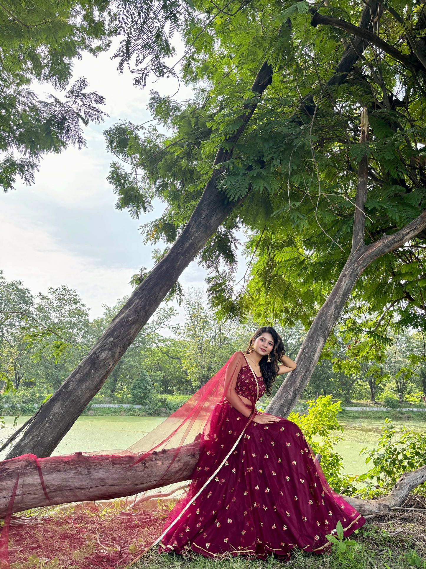 Wine Net Lehenga
